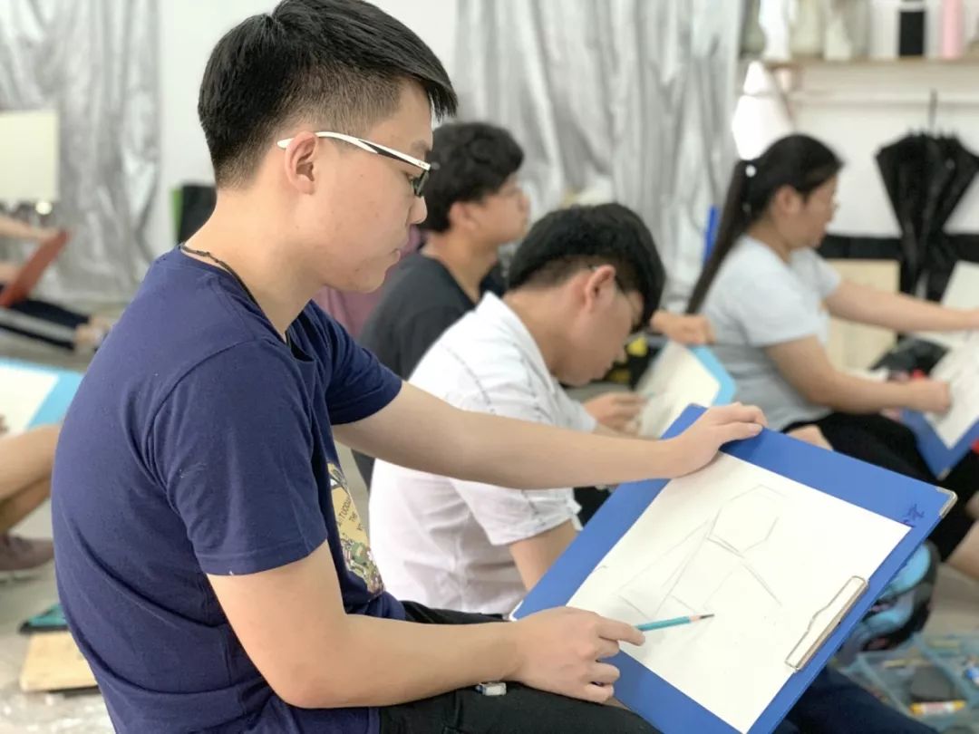 微信图片_20190705095014.jpg 微信图片_20190705095014.jpg