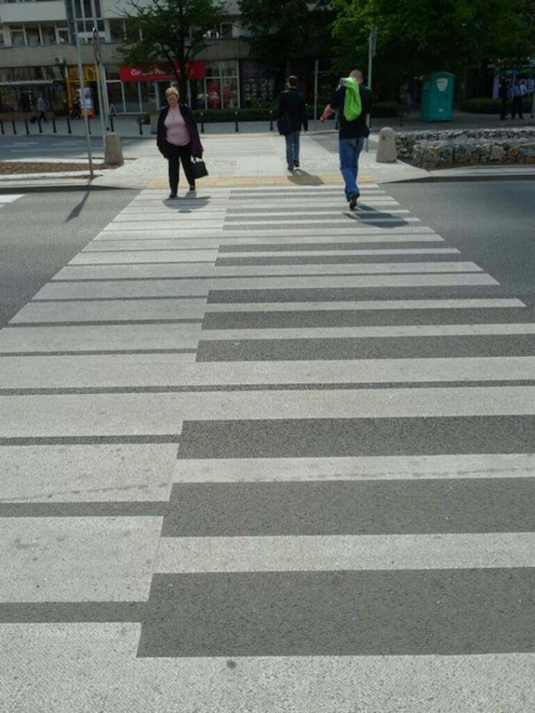 小里画室分享街头艺术43.jpg