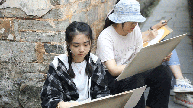 小里画室屏山美术写生11.gif 小里画室屏山美术写生11.gif