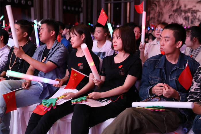 小里国庆音乐节现场 (25).jpg