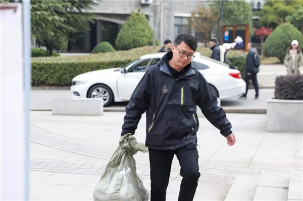 出发前往战场 (21).jpg 出发前往战场 (21).jpg