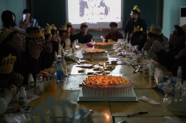 小里画室11月生日会_029.jpeg