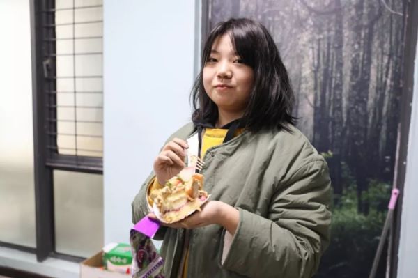 小里画室11月生日会_042.jpeg