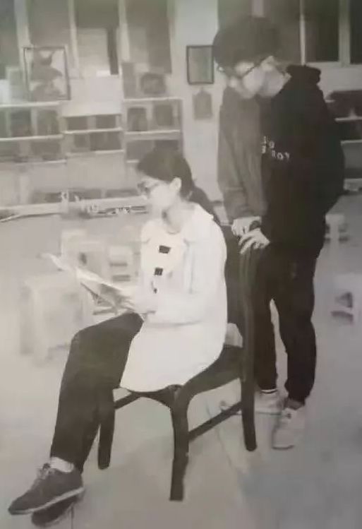 近三年美术联考考题_019.png 近三年美术联考考题_019.png